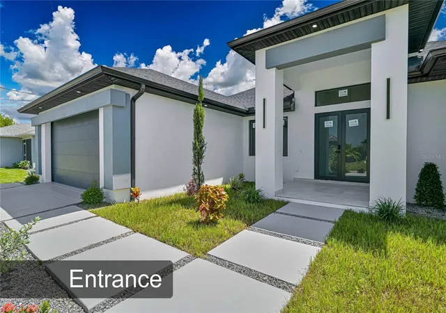 Photo 3 of Single family home for sale at 425 Sw 31St Ave, Cape Coral, FL 33991 | MLS# GC542360 | Listing updated on 2026-10-04