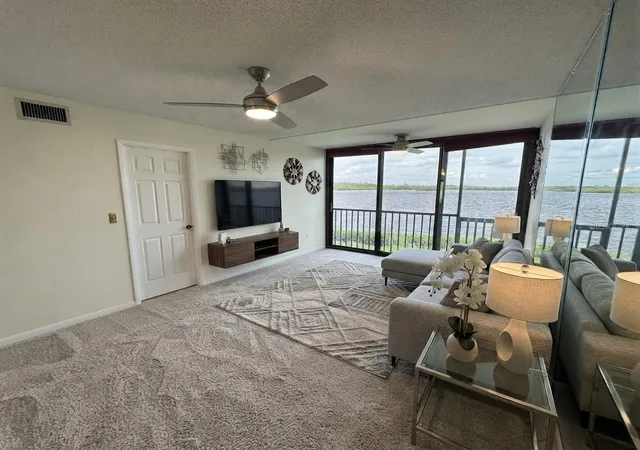 Photo 4 of Condo for sale at 4620 Bay Blvd #1112, Port Richey, FL 34668 | MLS# TB8534336 | Listing updated on 2026-07-31