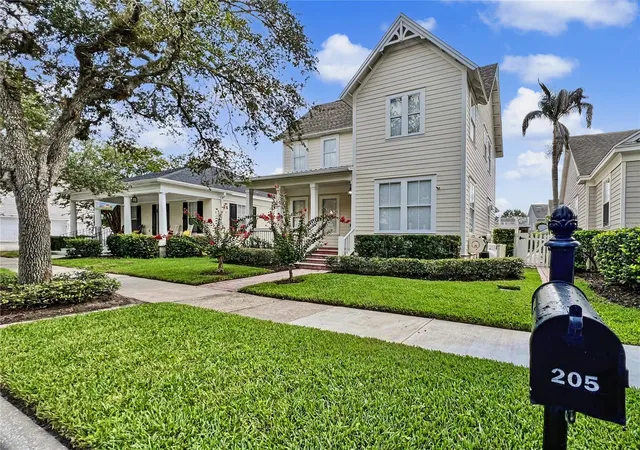 3rd image of 205 N Village St, Kissimmee, FL 34747 | MLS# O6429527
