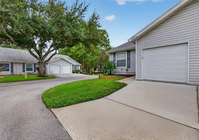 Photo 3 of House for sale at 39650 US Hwy 19 N #651, Tarpon Springs, FL 34689 | MLS# TB8534360 | Listing updated on 2026-09-17