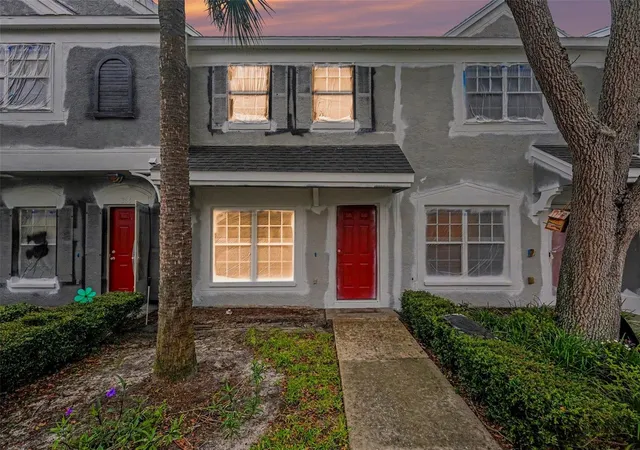 Photo 1 of Townhouse for sale at 366 Countryside Key Blvd, Oldsmar, FL 34677 | MLS# TB8534362 | Listing updated on 2026-08-01