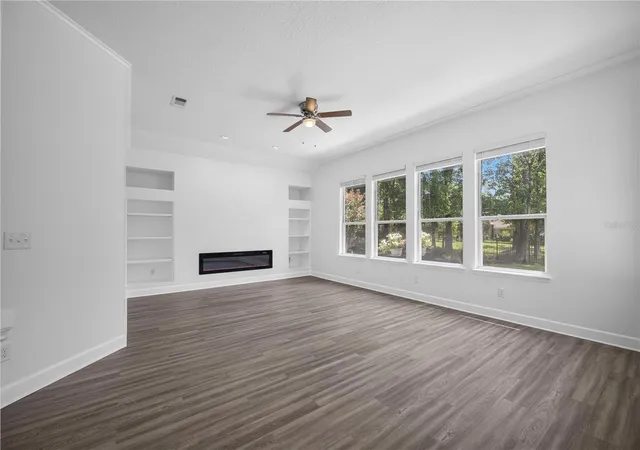 Photo 4 of Single family home for sale at 656 Wyndham Ct, Orange Park, FL 32073 | MLS# FC320345 | Listing updated on 2026-09-15