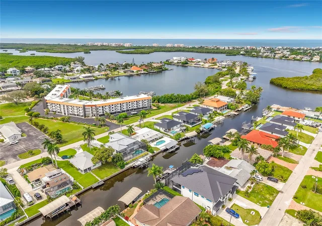 Photo 4 of Single family home for sale at 225 3rd Street, Bonita Springs, FL 34134 | MLS# O6429539 | Listing updated on 2026-10-20