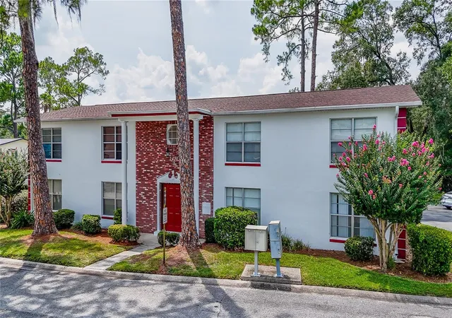 2nd image of 2410 Se 16Th Ave, OCALA, FL 34471