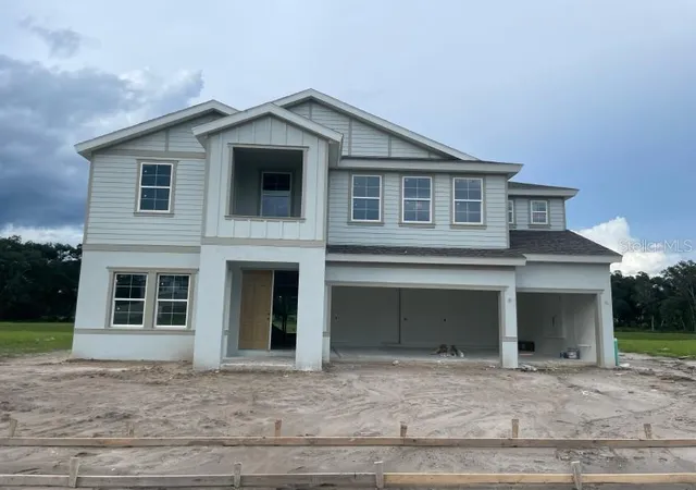 Photo 2 of Sale Pending at 33315 Twilight Sea Pl, Dade City, FL 33525 | MLS# TB8534381 | Listing updated on 2026-10-01