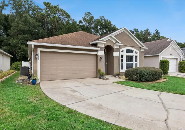 3rd image of 2019 Golden Ivy Wy, Apopka, FL 32703 | MLS# O6429550