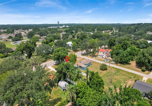 31st image of 302 S Palm Ave, Howey In The Hills, FL 34737 | MLS# O6429552