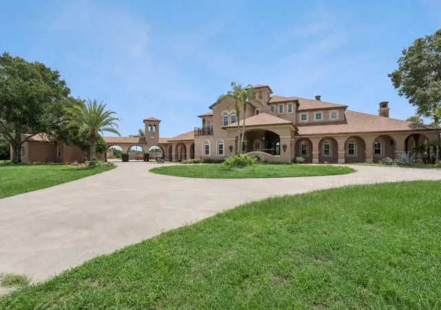 1st image of 9400 Laws Rd, Clermont, FL 34714 | MLS# S5154718