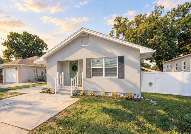 Single family home for sale at 3913 N Lynn Ave, TAMPA, FL 33603 | MLS# TB8534402