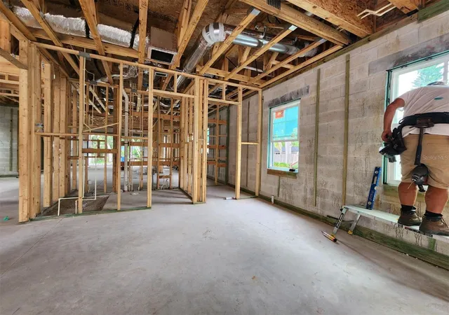 Photo 3 of Single family home for sale at 751 40th Avenue N, Saint Petersburg, FL 33703 | MLS# TB8534403 | Listing updated on 2026-09-24