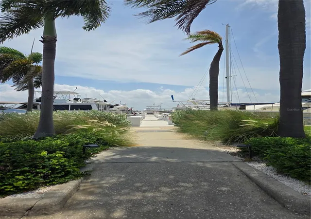 1st image of 2800 Harbourside Dr #D-16, Longboat Key, FL 34228 | MLS# A4701620