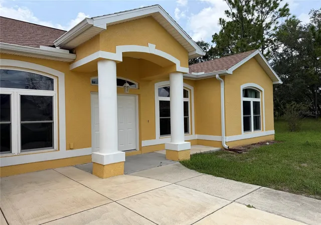 1st image of 18179 Maberly Rd, Weeki Wachee, FL 34614 | MLS# G5115802
