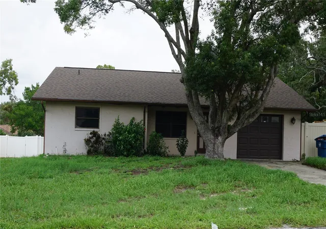 Photo 1 of Single family home for sale at 6001 Waycross Dr, Spring Hill, FL 34606 | MLS# W7888126 | Listing updated on 2026-08-12