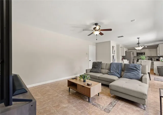 2nd image of 3125 Holland Dr, Orlando, FL 32825 | MLS# O6429577