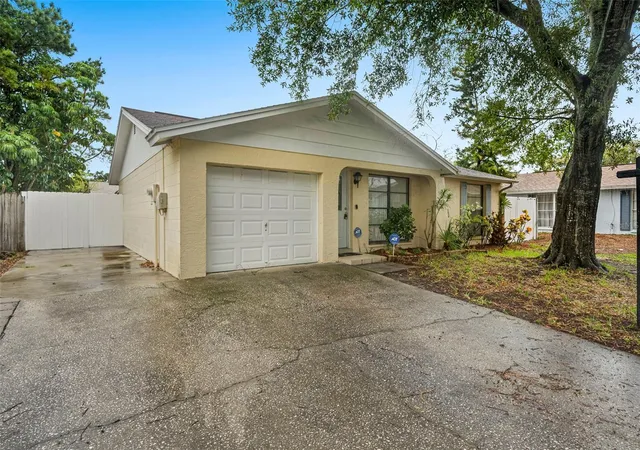 Photo 2 of Single family home for sale at 9403 Afton Ct, Tampa, FL 33615 | MLS# TB8534425 | Listing updated on 2026-09-23