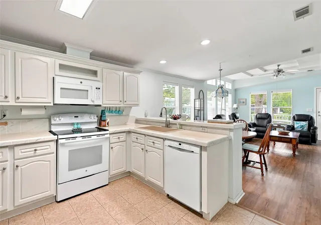 Photo 3 of Sale Pending at 5072 Buccaneer Blvd, Spring Hill, FL 34607 | MLS# TB8534426 | Listing updated on 2026-08-14