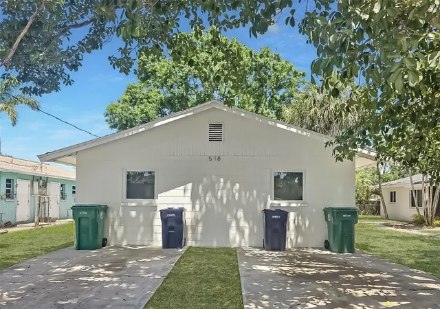 2nd image of 516 12th St W #A, Palmetto, FL 34221 | MLS# TB8534428