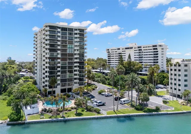 2nd image of 80 Rogers St #3A, Clearwater, FL 33756 | MLS# TB8534436
