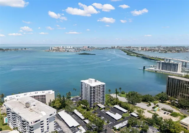 3rd image of 80 Rogers St #3A, Clearwater, FL 33756 | MLS# TB8534436