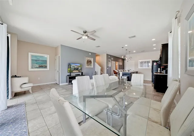 Photo 2 of Townhouse for sale at 4715 Terrasonesta Dr, Davenport, FL 33837 | MLS# L4963932 | Listing updated on 2026-09-01