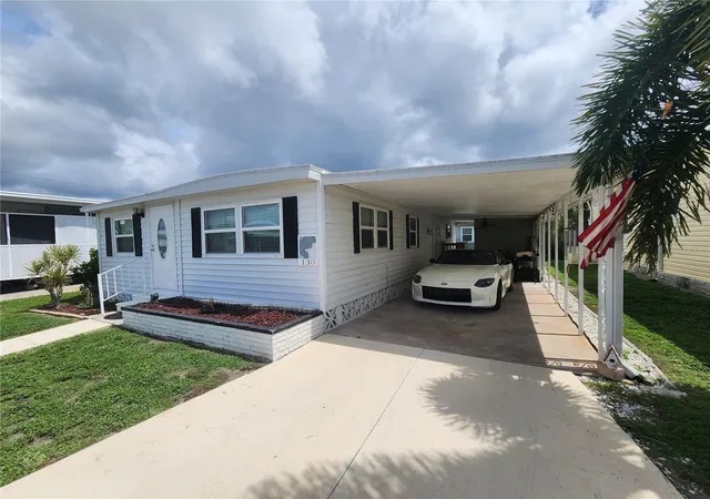 4th image of 130 Capri Dr, Palmetto, FL 34221 | MLS# A4701640
