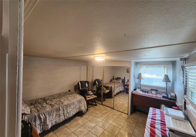 5th image of 130 Capri Dr, Palmetto, FL 34221 | MLS# A4701640
