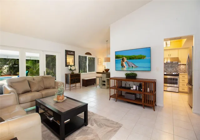 4th image of 1613 St Catherine Dr E, Dunedin, FL 34698 | MLS# TB8534465
