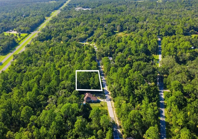 14th image of 11100 W Cedar Lake Dr, Crystal River, FL 34428 | MLS# O6429622