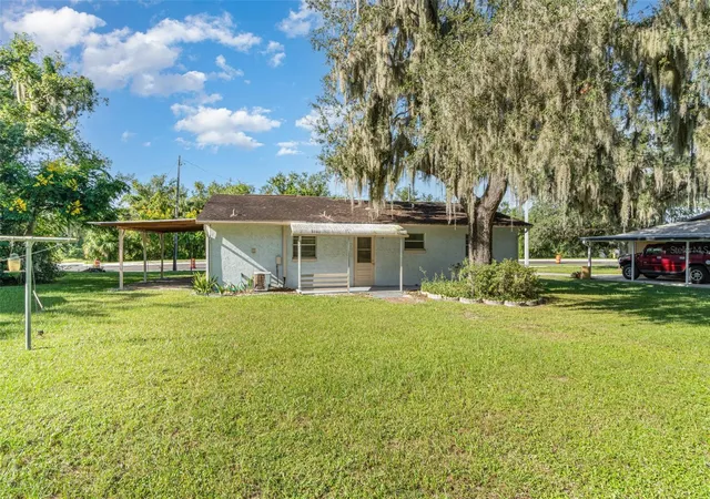 Photo 3 of Single family home for sale at 918 W Magnolia St, Arcadia, FL 34266 | MLS# C7529040 | Listing updated on 2026-08-05