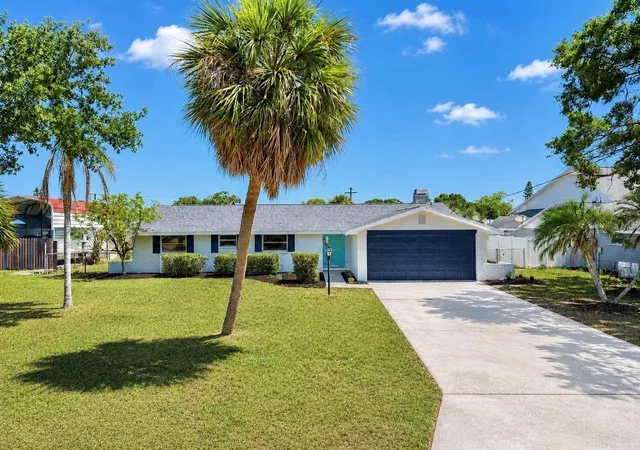 Photo 1 of Single family home for sale at 617 Golf And Sea Blvd, Apollo Beach, FL 33572 | MLS# TB8534480 | Listing updated on 2026-09-17