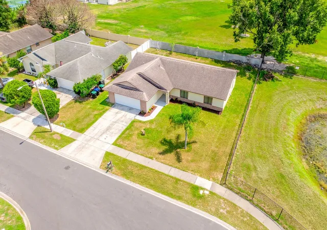 Photo 3 of Sale Pending at 2790 Muscatello St, Orlando, FL 32837 | MLS# O6429655 | Listing updated on 2026-09-08