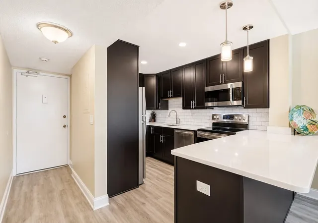 Condo for sale at 51 Is Way #311, CLEARWATER BEACH, FL 33767 | MLS# TB8534502