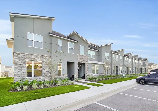2nd image of 1672 Tropical Palms Cir, Kissimmee, FL 34747 | MLS# O6429663
