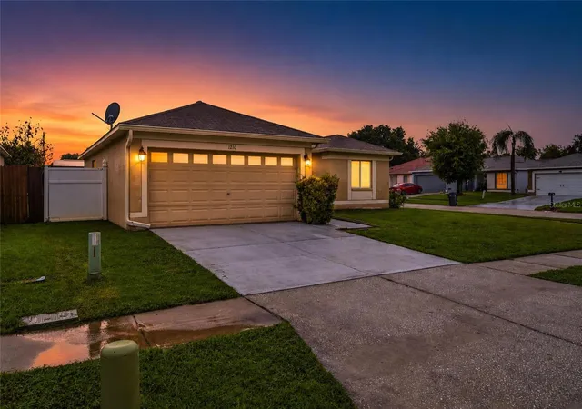 Photo 1 of Single family home for sale at 1210 Blufield Ave, Brandon, FL 33511 | MLS# TB8534538 | Listing updated on 2026-10-01