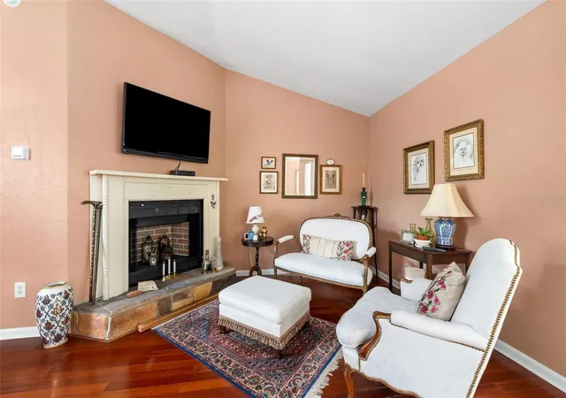 5th image of 3815 Nw 48Th Ter, Gainesville, FL 32606 | MLS# GC542374