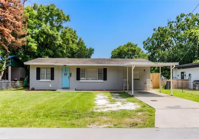 Photo 1 of Single family home for sale at 3004 Avenue S Nw, Winter Haven, FL 33881 | MLS# L4963942 | Listing updated on 2026-08-24
