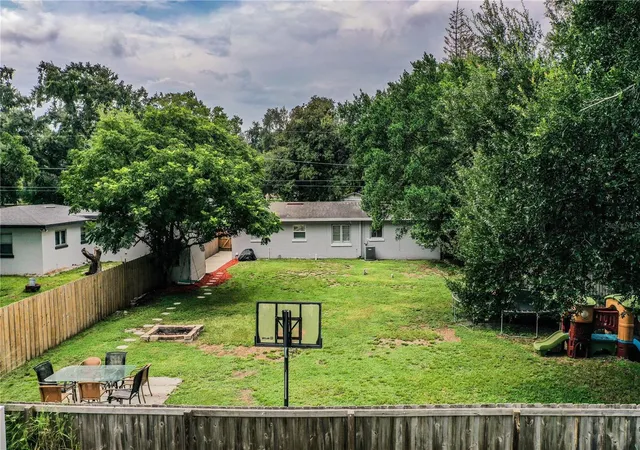 Photo 3 of Single family home for sale at 3004 Avenue S NW, Winter Haven, FL 33881 | MLS# L4963942 | Listing updated on 2026-08-24