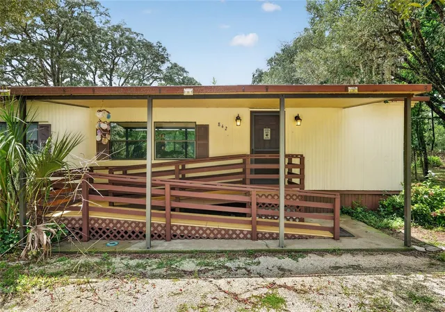 5th image of 842 N Equal Pt, Lecanto, FL 34461 | MLS# TB8534585