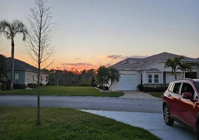 5th image of 1098 Motorcoach Dr, Polk City, FL 33868 | MLS# TB8534588