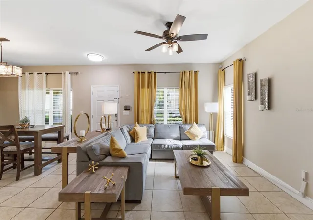 4th image of 205 E Kirby St, Tampa, FL 33604 | MLS# TB8534593