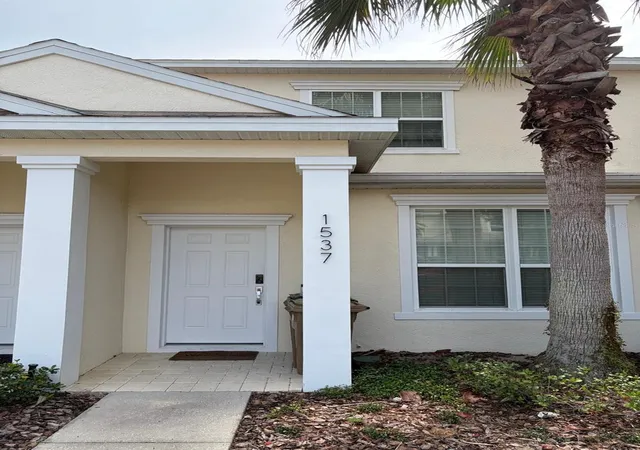 Photo 2 of Townhouse for sale at 1537 Tranquil Ave, Clermont, FL 34714 | MLS# O6429727 | Listing updated on 2026-08-01