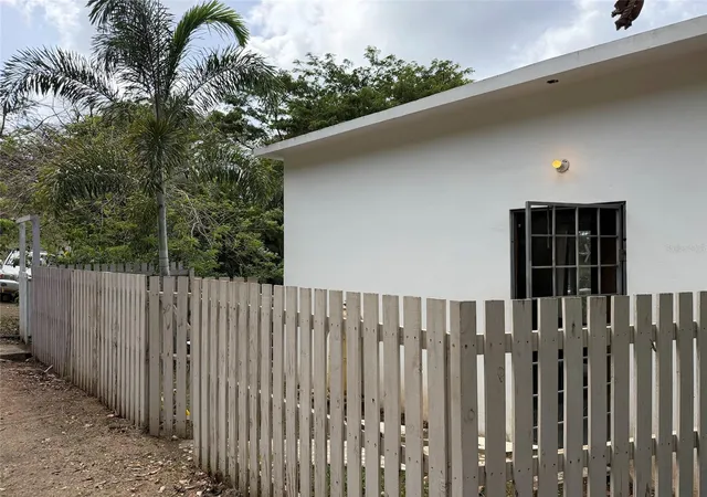 Photo 2 of Single family home for sale at 311 Villa Borinquen, Vieques, PR 00765 | MLS# PR9123118 | Listing updated on 2026-08-01