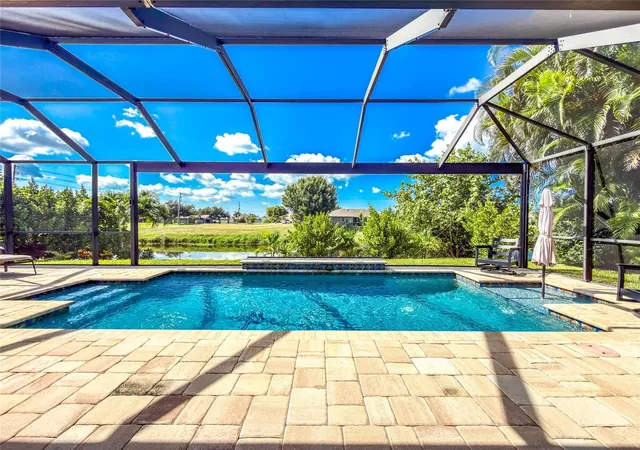 2nd image of 4 White Marsh Ln, Rotonda West, FL 33947 | MLS# D6148265