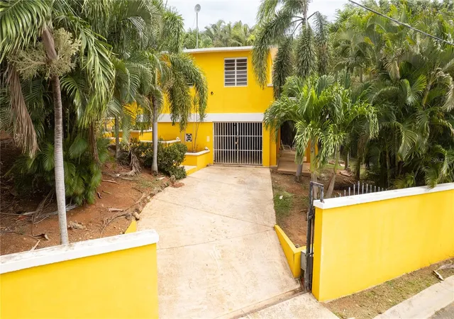 Photo 1 of Single family home for sale at 615 Bravos De Boston, Vieques, PR 00765 | MLS# PR9123119 | Listing updated on 2026-08-02