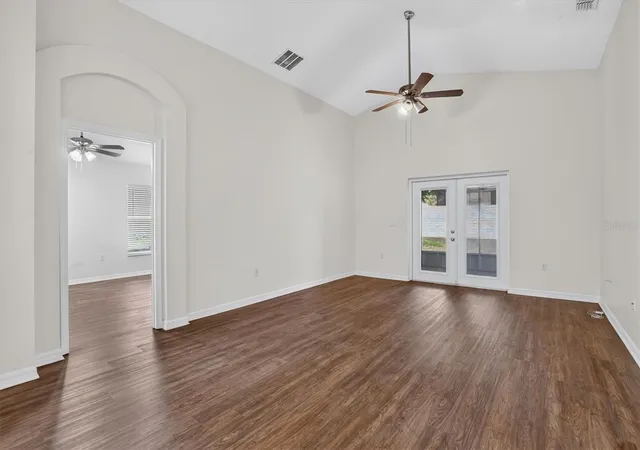 5th image of 30707 Pga Dr, Sorrento, FL 32776 | MLS# O6429732