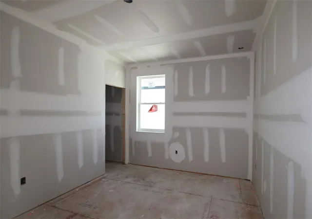 Photo 4 of Sale Pending at 1176 Basalt Ln, Sanford, FL 32771 | MLS# O6429734 | Listing updated on 2026-10-06