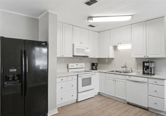 Photo 3 of Single family home for sale at 730 Westover Pkwy, Bartow, FL 33830 | MLS# P4939473 | Listing updated on 2026-10-04