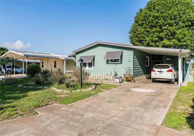 Photo 3 of Manufactured home for sale at 489 Village Cir Sw, Winter Haven, FL 33880 | MLS# TB8534615 | Listing updated on 2026-08-03