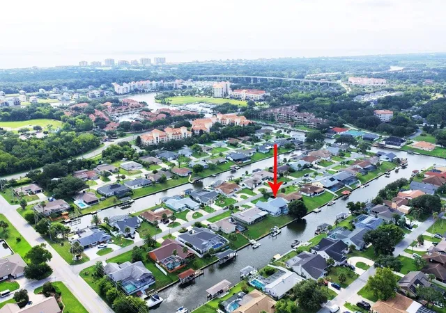 39th image of 12 Classic Ct S, Palm Coast, FL 32137 | MLS# FC320357
