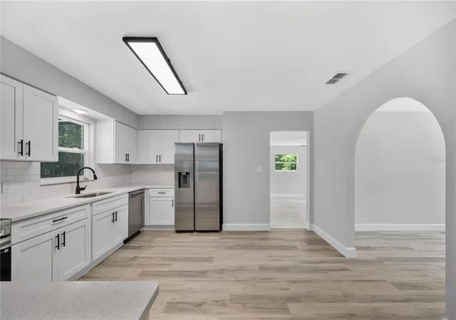 Photo 4 of Single family home for sale at 11033 Sherrouse Rd, Lakeland, FL 33810 | MLS# L4963946 | Listing updated on 2026-10-02